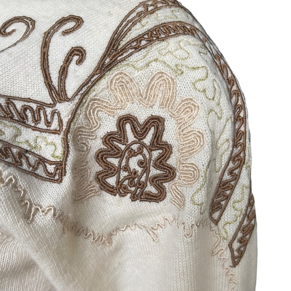 Dells Knit Embroidered 100% Merino Wool Vintage Sweater Top - Picture 4 of 10